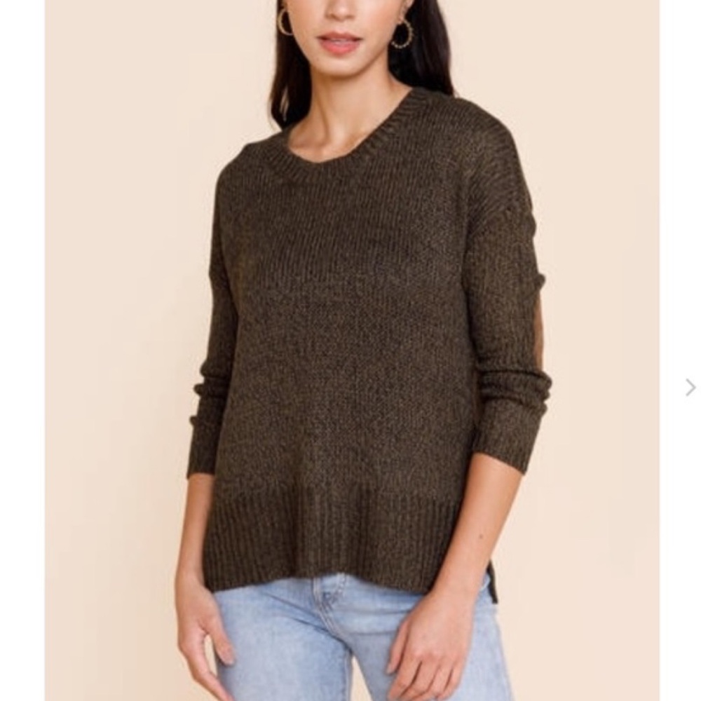 🔴 4/$15 ALYA Francesca’s Women's M Dark Green Hi Lo Elbow Patch Sweater in EUC